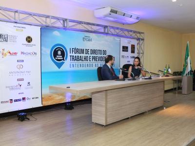 I FÓRUM DE DIREITO DO TRABALHO E PREVIDENCIÁRIO: Entendendo as reformas.