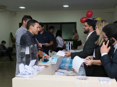 I FÓRUM DE DIREITO DO TRABALHO E PREVIDENCIÁRIO: Entendendo as reformas. 