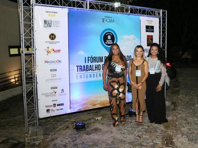 I FÓRUM DE DIREITO DO TRABALHO E PREVIDENCIÁRIO: Entendendo as reformas.