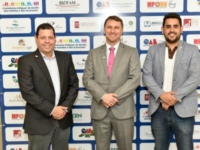 II SEMINÁRIO DE DIREITO DAS FAMÍLIAS E DAS SUCESSÕES 