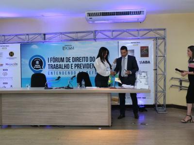 I FÓRUM DE DIREITO DO TRABALHO E PREVIDENCIÁRIO: Entendendo as reformas.